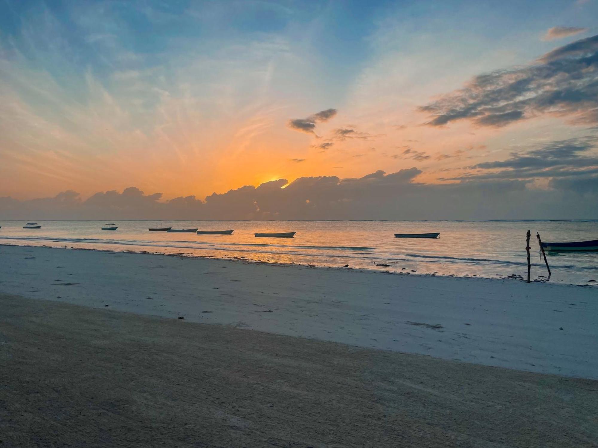 Ahg Sun Bay Mlilile Beach Hotel Matemwe  Ngoại thất bức ảnh